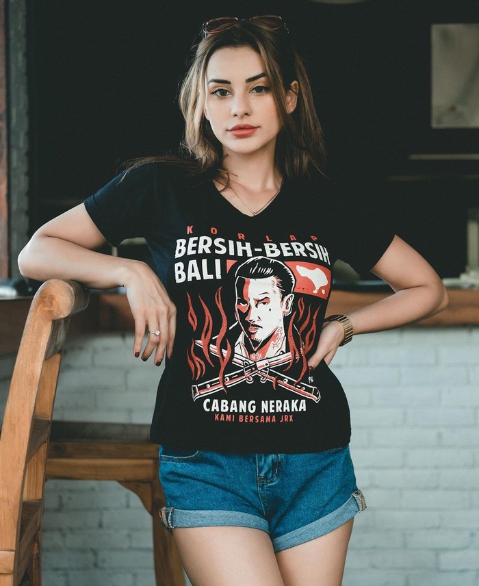 10 Penampilan Nora Alexandra, Istri Jerinx yang Dapat ...