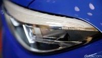 Kendaraan Coupe berperforma tinggi yang baru ini padukan pengoptimalan sirkuit dengan penggunaan sehari-hari untuk membuat versi paling mumpuni dari model BMW M yang paling kompak.