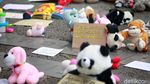 Puluhan Boneka Ramaikan Peringatan Hari Anak Sedunia