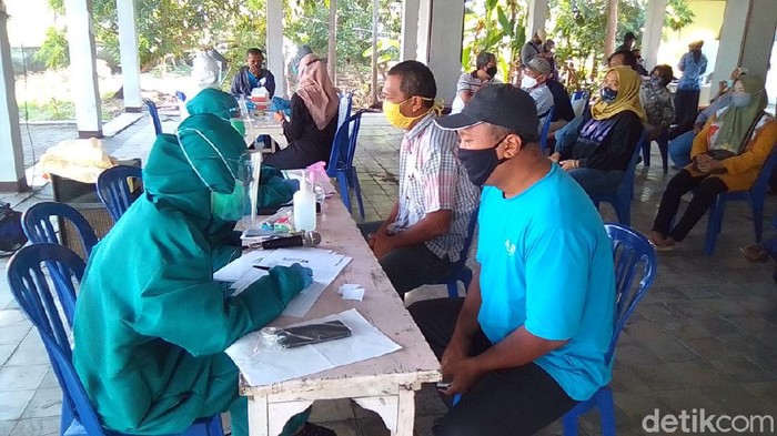 Rapid test massal petugas lapangan Pilkada Blora, Jumat (20/11/2020).