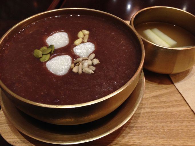 5 Takhayul Makanan di Korea, Sayap Ayam Picu Perselingkuhan