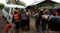 Komandan Regu (Danru) Basarnas Jawa Tengah, Budi Purnomo Sari mengatakan evakuasi jenazah korban cukup sulit. Sebab, areal persawahan itu tergenang banjir. Jenazah korban Nadia kemudian dibawa ke Puskesmas Boja untuk pemeriksaan lebih lanjut. Dengan ditemukannya kedua korban ini, operasi SAR di Dusun Duwet, Desa Bebengan dinyatakan ditutup.