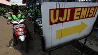 Gojek dipercaya oleh Pemerintah Provinsi DKI Jakarta untuk menjadi perusahaan ride-hailing pertama yang melakukan uji emisi bagi kendaraan mitra-mitra drivernya.