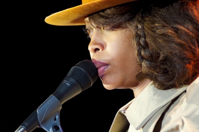 148475659 MADRID, SPAIN - JULY 17: Singer Erykah Badu performs on stage at Theater Circo Price on July 17, 2012 in Madrid, Spain. (Photo by Carlos Alvarez/Getty Images)