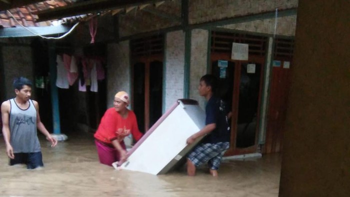 Banjir di Pandeglang