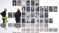 Museum of Modern Art (MoMa) menjadi salah satu destinasi wisata yang harus dikunjungi ketika berkunjung ke New York. Ratusan ribu karya seni hingga buku, bisa dilihat di museum terbesar di dunia ini.