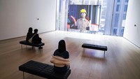 Saat ini MoMa sudah mengalami banyak renovasi dan perubahan. Museum yang memiliki 6 lantai ini memiliki total koleksi yang dipunya hampir 200.000 karya kontemporari modern.