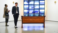Tak hanya karya lukisan, MoMa juga memiliki perpustakaan, film, dan karya artitekstur dan desain. Bisa dibilang setiap pengunjung akan terpukau dengan karya-karya yang ditampilkan.