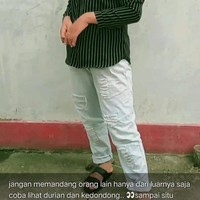 Mau tanya hubungannya durian sama kedondong apa sih mba? Bikin gagal paham deh. Foto: Twitter/@txtdrstoryWA