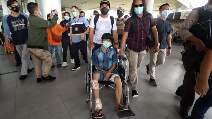 Pelaku pembunuhan mayat dalam karung di penginapan, di Pangkalpinang ditangkap. Pelaku dilumpuhkan dengan timah panas karena melawan.