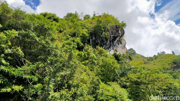 Perjalanan menuju Parapat via kapal motor