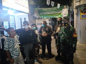 Datangi Petamburan Malam Hari, Aparat Minta Habib Rizieq Tes Swab