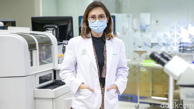 dr Thyrza Laudamy Darmadi, SpPK - Spesialis Patologi Klinis RS Pondok Indah Bintaro