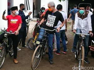 Keliling Indonesia Cek Ombak Pilpres 2024? Ini Jawaban Ganjar Pranowo