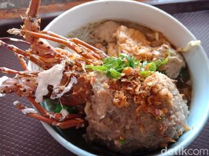 Mantul! Di Jombang Ada Bakso Lobster yang Gurih Segar