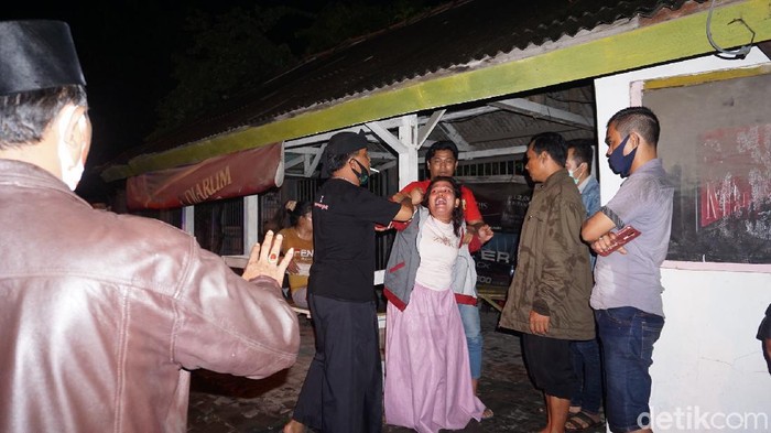 pembunuhan di mojokerto
