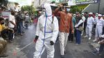 Petamburan Disemprot Disinfektan Imbas Kerumunan Massa Habib Rizieq