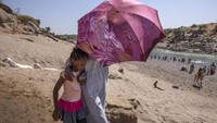 Badan Pengungsi PBB pun menyebut sekitar 32 ribu orang telah meninggalkan kawasan Tigray, Ethiopia, menuju Sudan. AP Photo/Nariman El-Mofty.