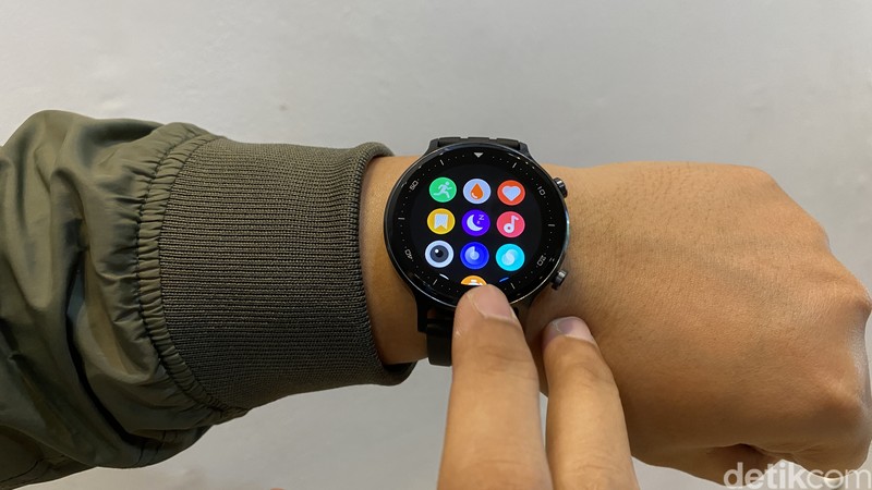 Realme Watch S