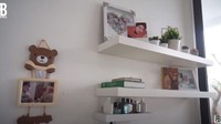 Rizky Billar ternyata juga gemar mengoleksi pernak-pernik untuk mempercantik rumahnya. Foto: YouTube Rizky Billar