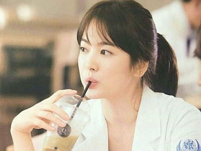 Song Hye Kyo Ulang Tahun yang ke-39