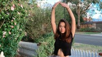 Dia sempat mengunggah foto KTP-nya di Instagram sebagai perayaan pergantian usia. (Foto: dok. Instagram @rklopperr) 