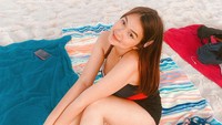 Tak sedikit dari foto-foto di Instagram yang menampilkan sisi imut dari Rebecca Klopper. (Foto: dok. Instagram @rklopperr) 