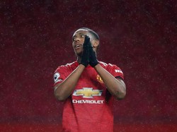 Kelima adalah Anthony Martial. Tahukah kamu sejak Martial berseragam MU di tahun 2015, dirinya sempat disebut sebagai penerus CR7 karena punya kecepatan lari dan dribel yang oke. Sayangnya, performa Martial masih kerap inkonsisten. (Getty Images/Pool)