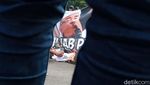 Spanduk Habib Rizieq Dibakar Massa Aksi di Bandung