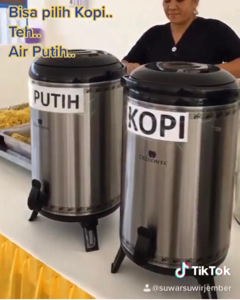 Boleh Bayar Seikhlasnya, Warung Makan Ini Bikin Netizen Terharu