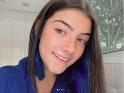Sosok Gadis Cantik Paling Populer di Jagat TikTok