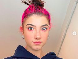 Sosok Gadis Cantik Paling Populer di Jagat TikTok