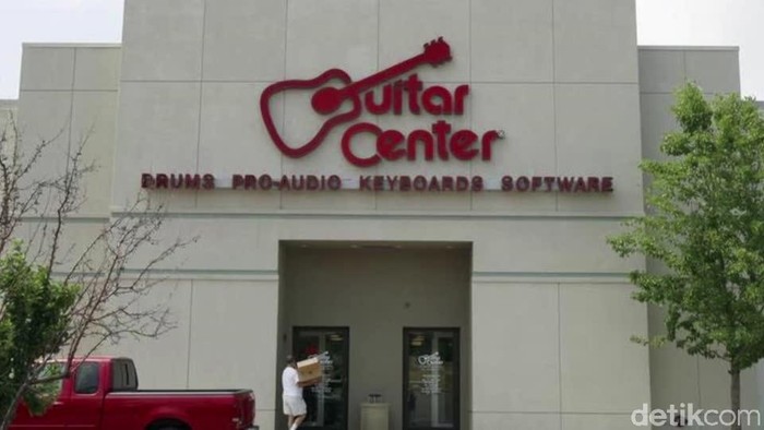 Guitar Center/Reuters