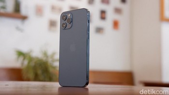 Framenya terbuat dari stainless steel. Foto: Adi Fida Rahman/detikINET