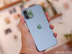 Unboxing iPhone 12 Pro Harga Rp 27 Juta