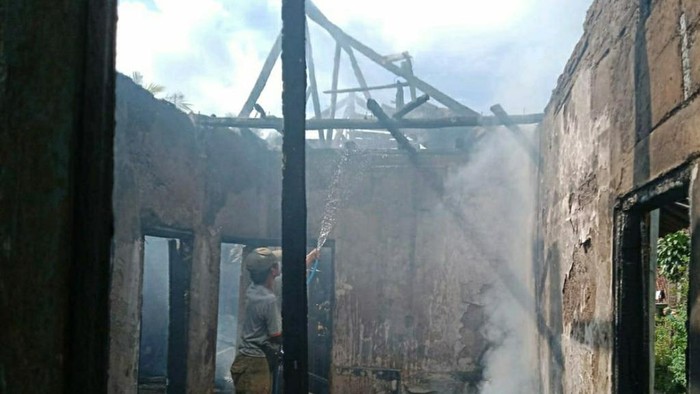 Kebakaran rumah di Ciamis.