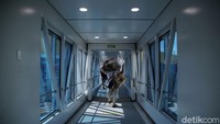 Pelni sebagai Perusahaan Badan Usaha Milik Negara yang bergerak pada bidang transportasi laut hingga saat ini mengoperasikan 26 kapal penumpang.