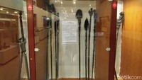 TB Silalahi Center memiliki dua museum. Museum Batak menampilkan berbagai koleksi sejarah sedangkan museum TB Silalahi memiliki koleksi pribadi milik Letjen (Purn) TB Silalahi (Tasya Khairally/detikcom)