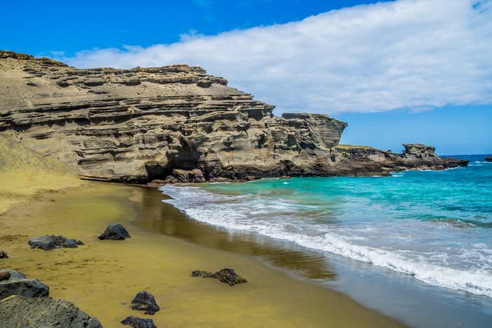 Pantai Papakolea di Hawaii