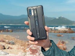 Wujud HP Tahan Banting 5G Pertama di Dunia