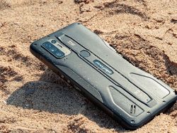 Wujud HP Tahan Banting 5G Pertama di Dunia