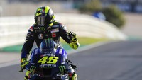 Sepanjang 26 tahun karir, Rossi sudah tampil di 38 sirkuit berbeda, Setidaknya Rossi menang satu kali di 29 sirkuit berbeda. Belum ada pembalap yang tampil di sirkuit berbeda sebanyak Rossi. AP/Armando Franca