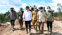 Direncanakan untuk tahap awal akan digunakan lahan seluas 30 ribuan Ha di Gunung Mas untuk ditanami singkong sebagai komoditi strategis untuk ketahanan pangan. Foto: dok. Kemenhan