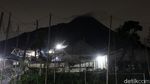 Potret Warga Boyolali Ronda Malam Saat Merapi Siaga
