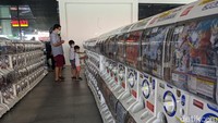 Berdasarkan data tersebut, Airlangga berharap sektor swasta benar-benar bergerak kembali. Mereka harus berani menggelontorkan uangnya untuk berinvestasi. Selama ini ia melihat sektor swasta masih wait and see dalam melakukan investasi. Hal tersebut merupakan dampak dari pandemi virus Corona, namun di tengah perbaikan ekonomi oleh Pemerintah, ia berharap swasta kembali berinvestasi.