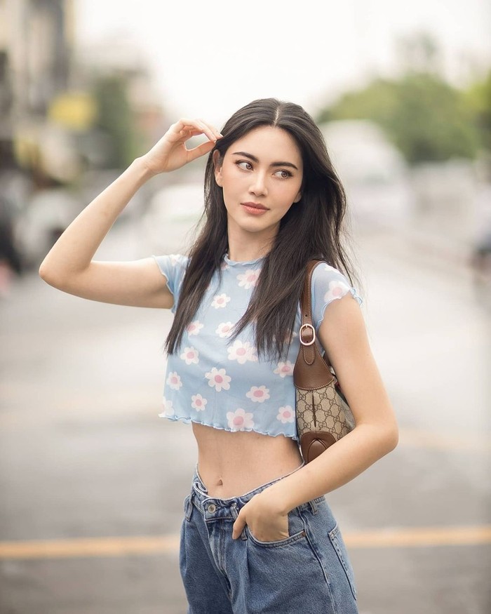 10 Potret Davika Hoorne, Bintang Thailand yang Bikin Salfok 10 Potret Davika Hoorne, Bintang Thailand yang Bikin Salfok