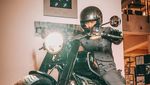 Ariel Noah Pamer Tunggangan Anyar BMW R 18 First Edition
