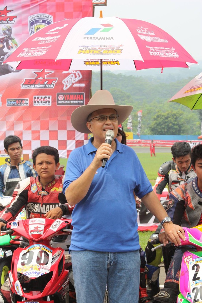 Helmy Sungkar