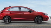 Secara tampilan, Honda City Hatchback mendapatkan tampilan depan yang sama seperti versi sedan. Lampu depan, grill, kap mesin dan bumper identik dengan Honda City sedan. Foto: Dok. Honda