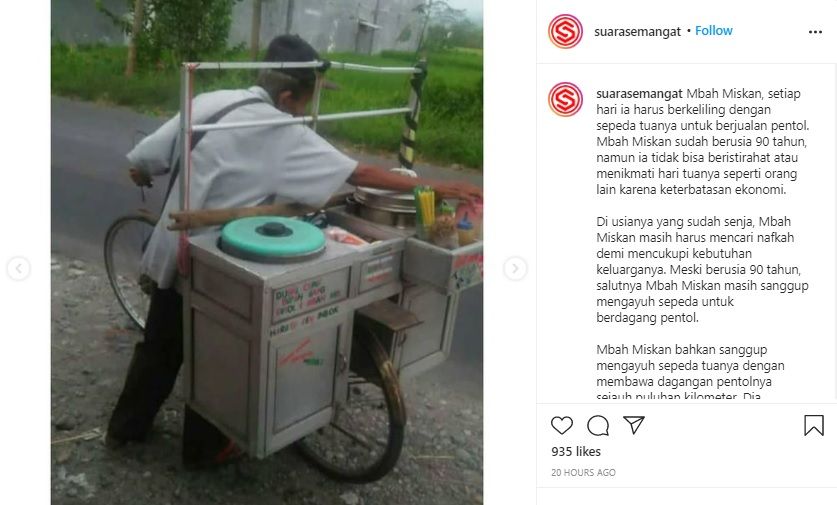 Kakek 90 Tahun Jualan Pentol